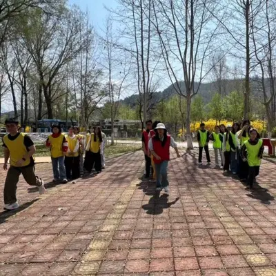 lj elevator game action