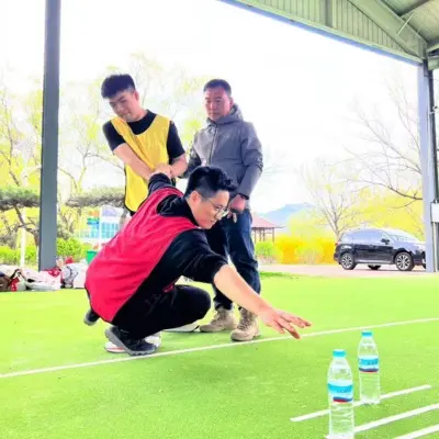 lj elevator game focused